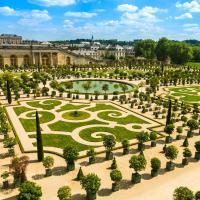 Tour The Garden Of Versailles