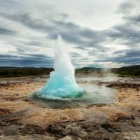 Check Out The Geysir Hot Springs And Geyser