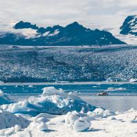 Explore The Jokulsarlon Glacier Lagoon
