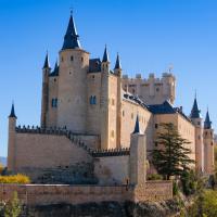 Visit Alcazar De Segovia Castle