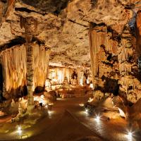 Explore The Louisville Mega Cavern